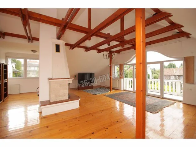 Eladó ház Budapest II. kerület 340 nm