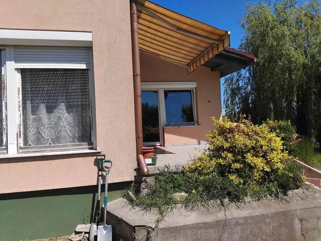 Eladó ház Gyömrő, Erzsébettelep 206 nm