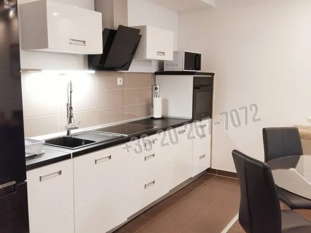 Kiadó lakás Budapest VIII. kerület, Corvin negyed 76 nm