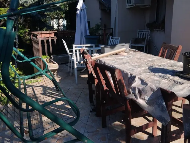 Eladó ház Budapest XVIII. kerület, Miklóstelep 240 nm