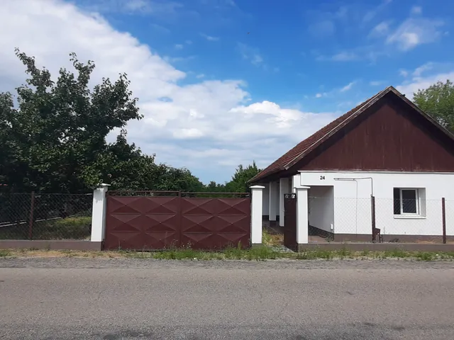 Eladó ház Tápiószentmárton, Móra Ferenc 43 nm