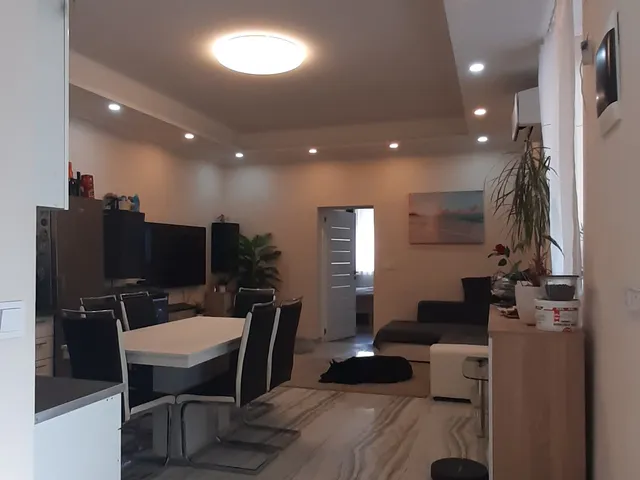 Eladó ház Budapest XV. kerület, Pestújhely 151 nm