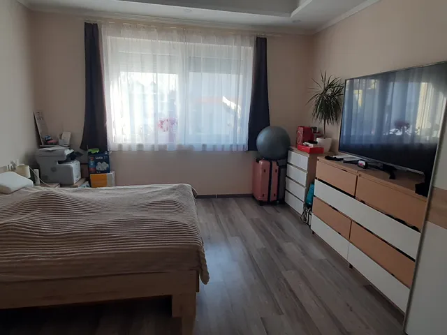 Eladó ház Budapest XV. kerület, Pestújhely 151 nm