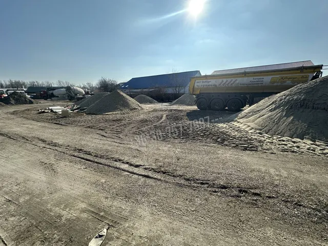 Kiadó telek Szigetszentmiklós 3000 nm