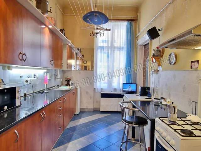 Eladó lakás Budapest VIII. kerület, Corvin negyed 74 nm