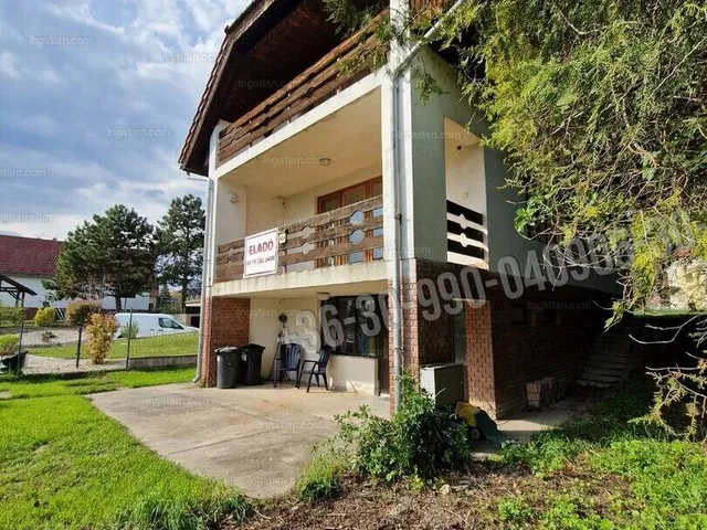 Eladó ház Velence, Ófalu 170 nm