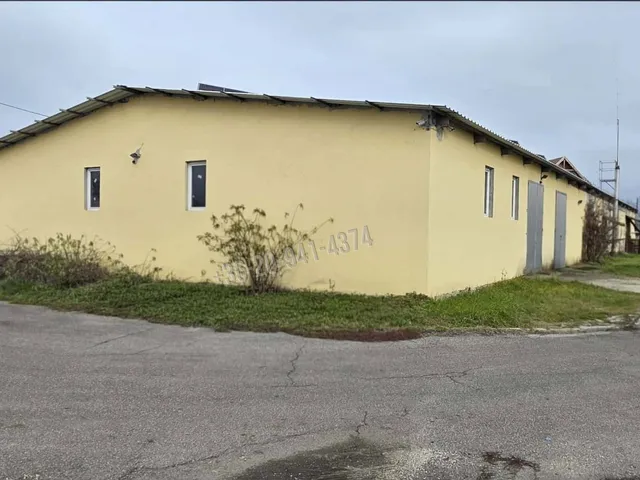 Kiadó kereskedelmi és ipari ingatlan Alsónémedi 400 nm