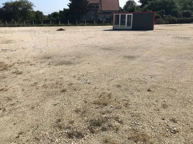 Kiadó telek Budapest XXI. kerület, Háros 2700 nm