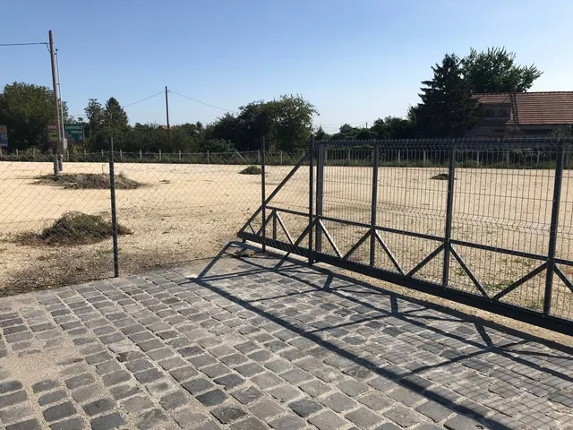 Kiadó telek Budapest XXI. kerület, Háros 2700 nm