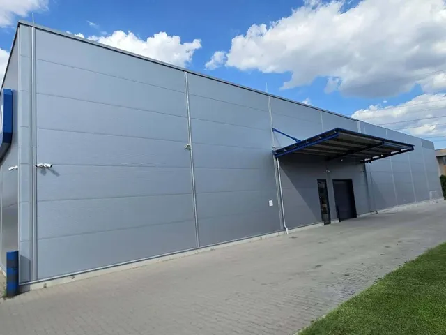 Kiadó kereskedelmi és ipari ingatlan Dunaharaszti 700 nm