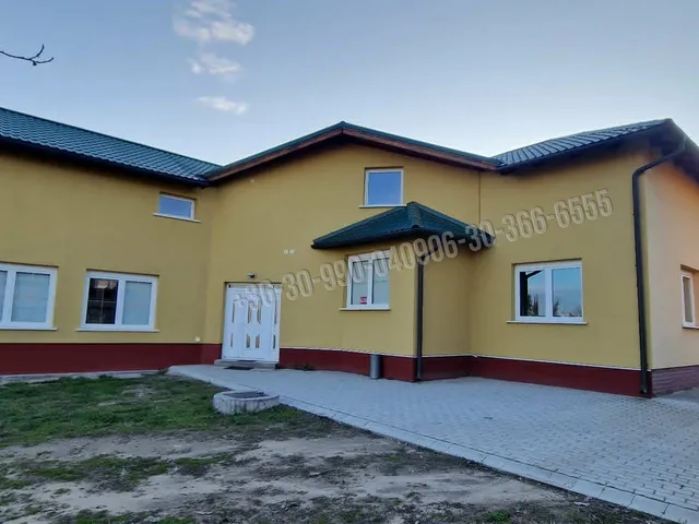 Kiadó kereskedelmi és ipari ingatlan Dunaharaszti, Óváros 140 nm