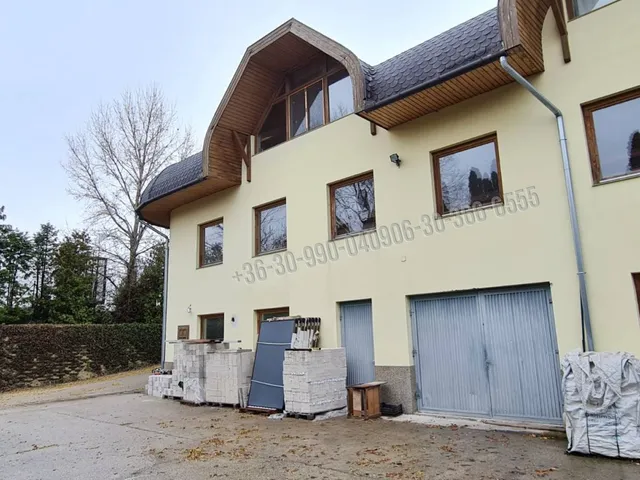 Eladó kereskedelmi és ipari ingatlan Dunaharaszti 1162 nm
