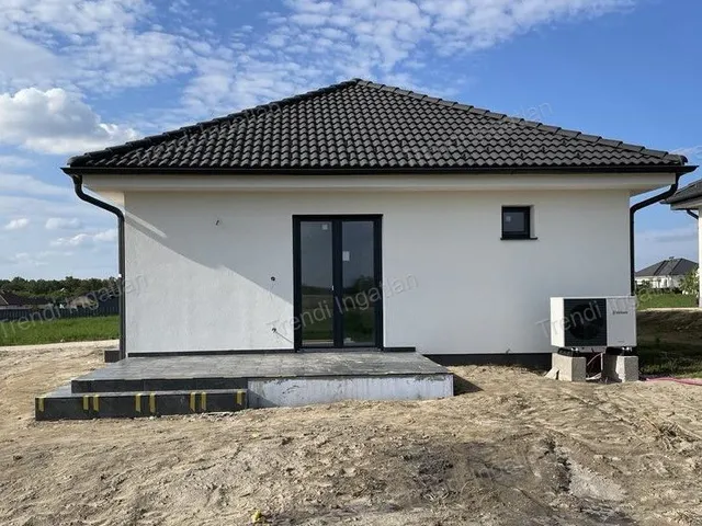 Eladó ház Nagyszentjános 63 nm