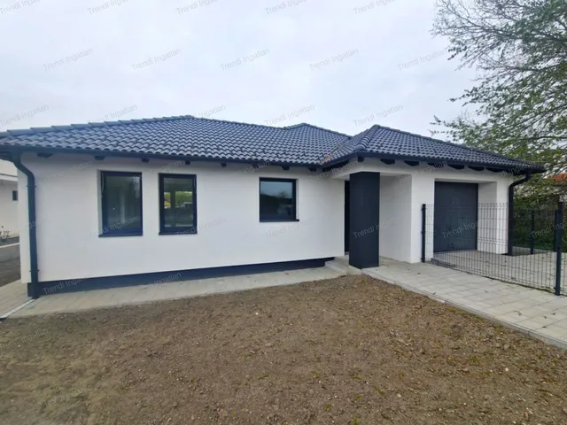 Eladó ház Győrzámoly 118 nm