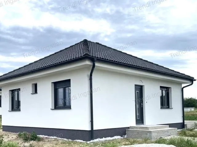 Eladó ház Nagyszentjános 63 nm