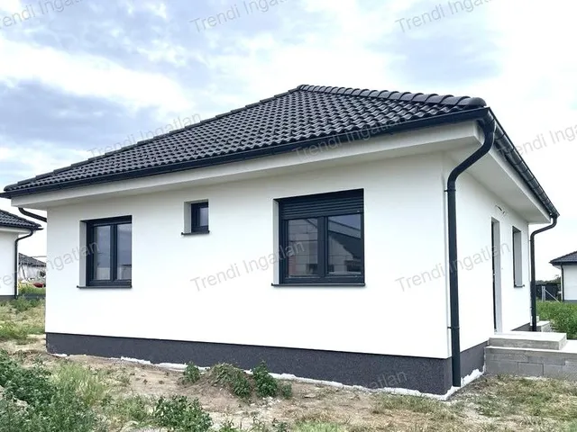 Eladó ház Nagyszentjános 63 nm