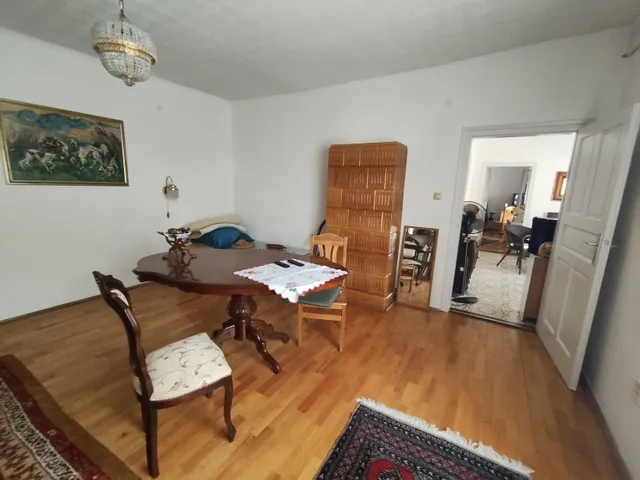 Eladó ház Sümeg 72 nm