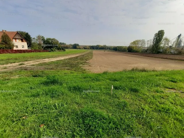 Eladó telek Zamárdi, Kőhegy 3433 nm