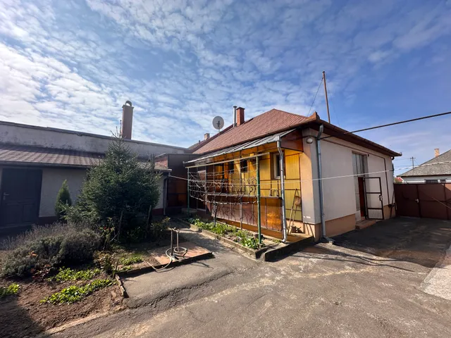 Eladó ház Nyíregyháza, Kertváros 80 nm