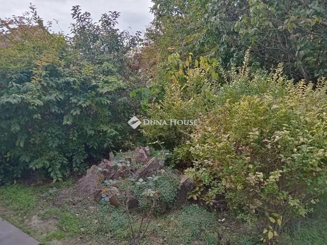 Eladó lakás Tápiószecső, Kátai út 71 nm
