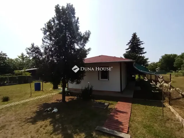 Eladó ház Tóalmás, Diófa dűlő 50 nm