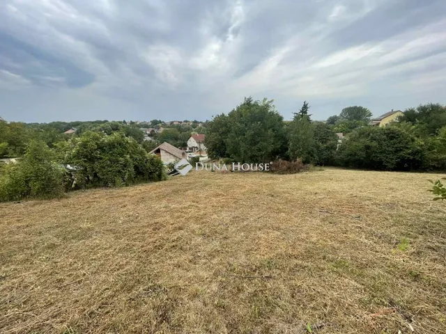 Eladó telek Valkó 1076 nm