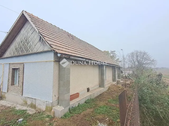 Eladó ház Pánd 40 nm
