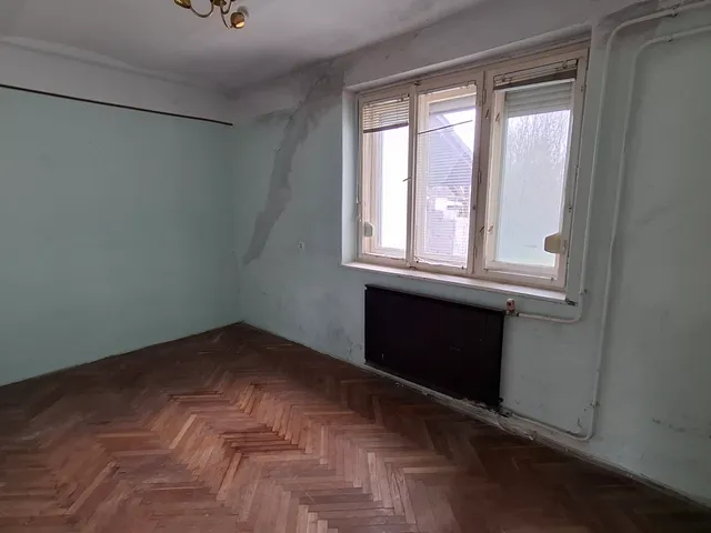 Eladó ház Beloiannisz 65 nm
