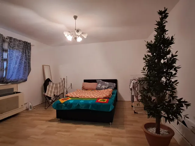 Eladó ház Törtel 160 nm