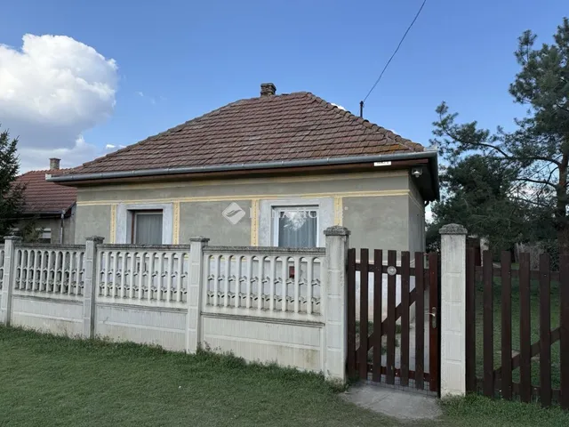 Eladó ház Kóka 42 nm
