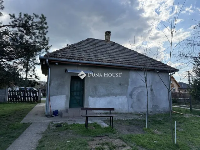 Eladó ház Kóka 42 nm