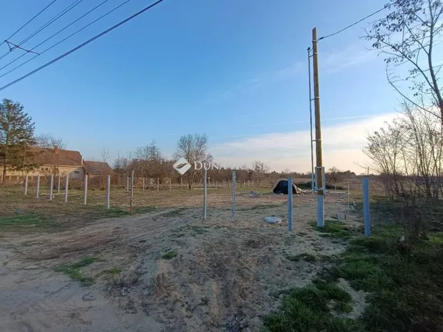 Eladó telek Kóka, Isaszegi utca 3079 nm