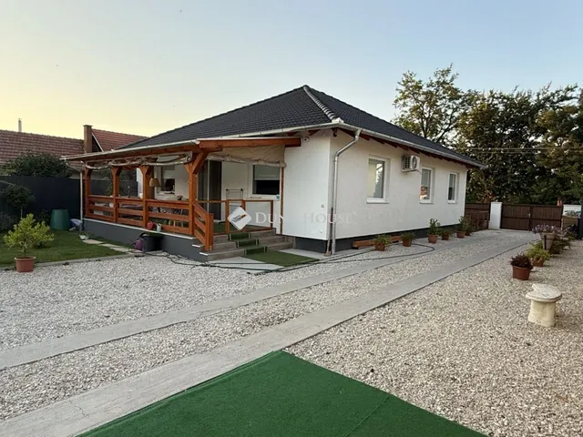 Eladó ház Kóka, Új utca 119 nm