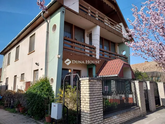 Eladó ház Nagykáta 153 nm