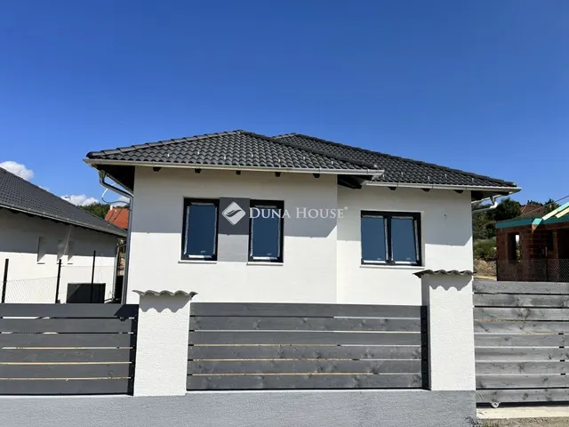 Eladó ház Őrbottyán 93 nm