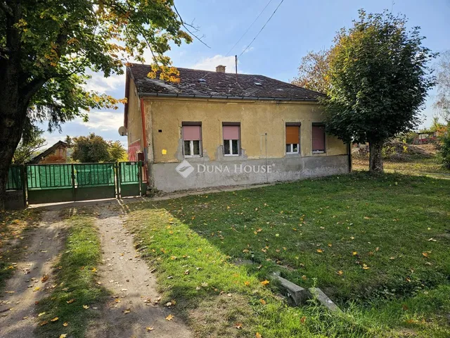 Eladó ház Mezőkomárom 105 nm