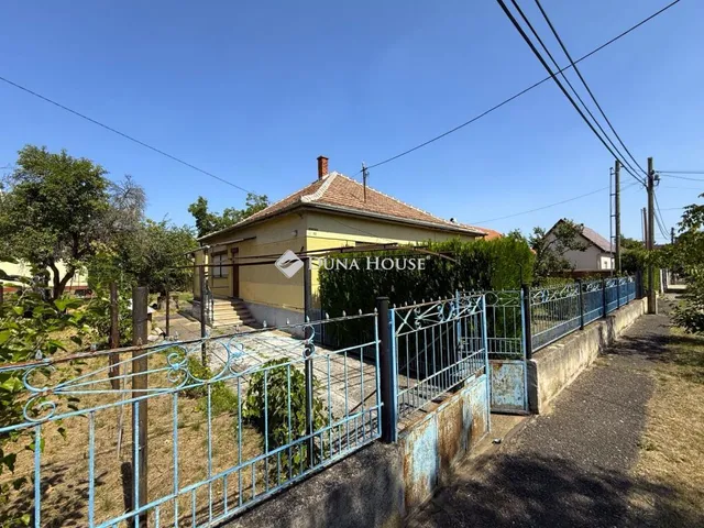 Eladó ház Budapest XVII. kerület, Tisza István utca 110 nm