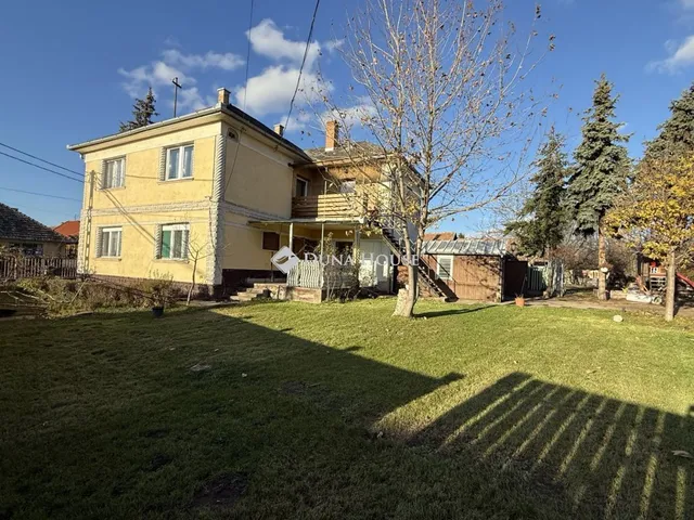 Eladó ház Kóka 206 nm