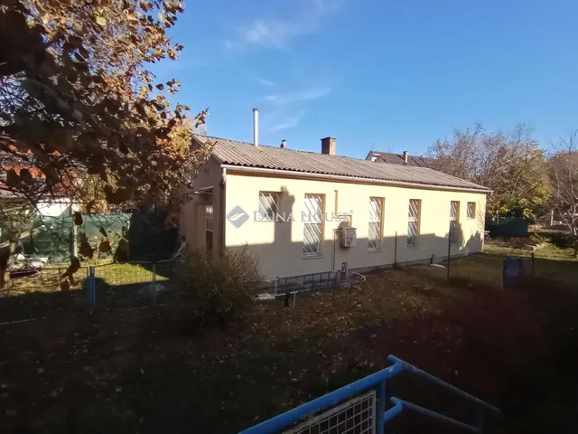 Eladó ház Budapest XVII. kerület, Pesti út 121 nm