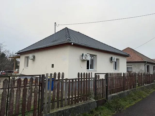 Eladó ház Kóka 88 nm