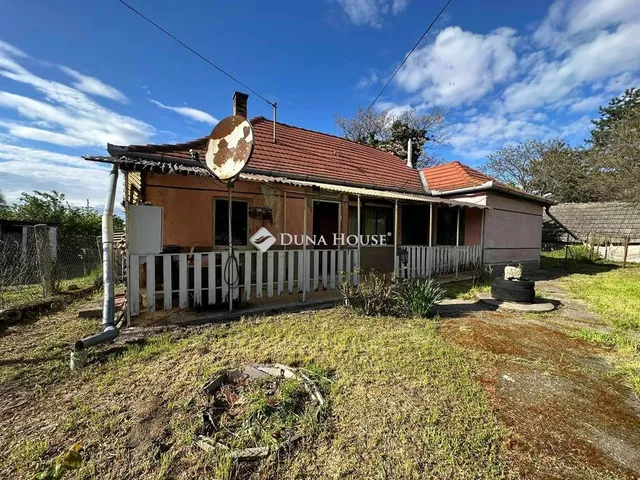 Eladó ház Dunavecse, Somogyi Béla utca 72 nm