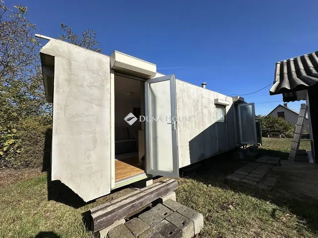 Eladó telek Kulcs 1015 nm