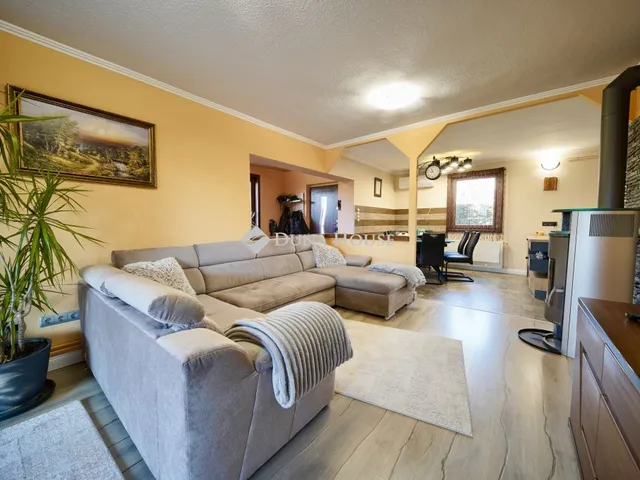 Eladó ház Maglód 93 nm