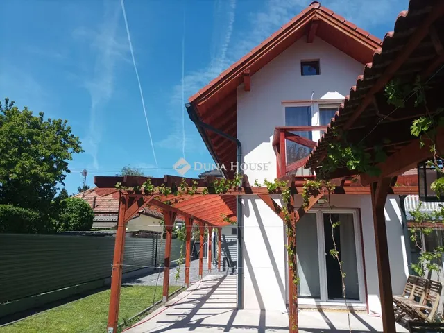 Eladó ház Budapest XVI. kerület 71 nm