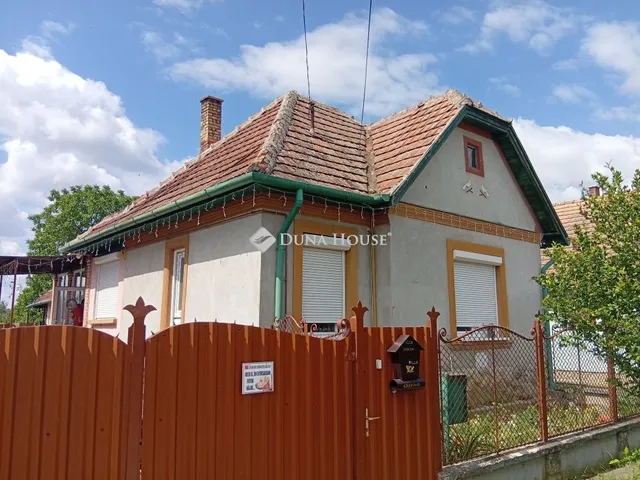 Eladó ház Zsámbok, Deák Ferenc utca 80 nm