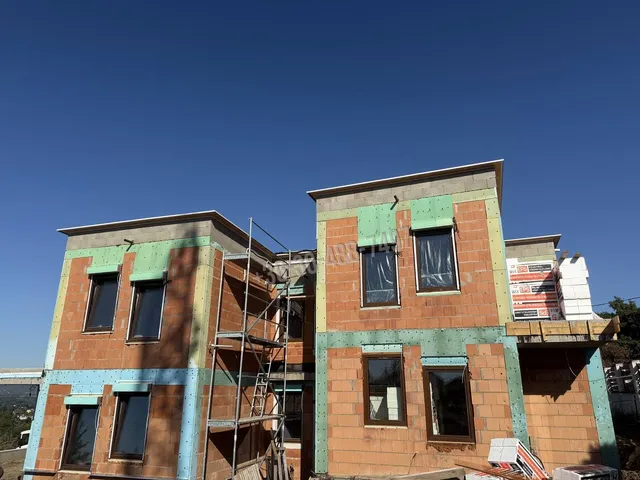 Eladó ház Vác, Törökhegy 132 nm