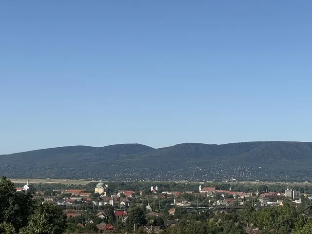 Eladó ház Vác, Deákvár 132 nm