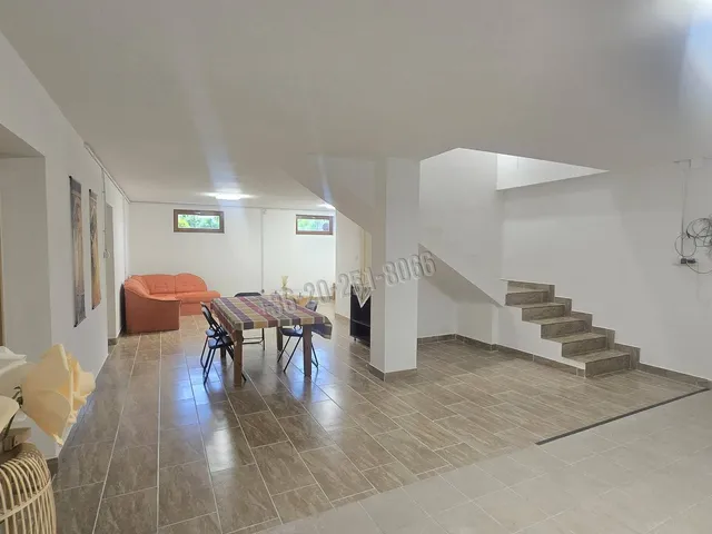 Kiadó kereskedelmi és ipari ingatlan Göd, Felsőgöd 114 nm