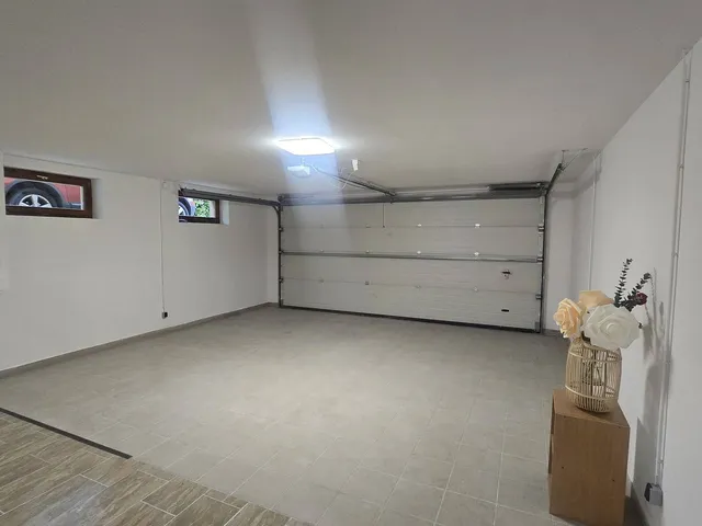 Kiadó kereskedelmi és ipari ingatlan Göd, Felsőgöd 114 nm