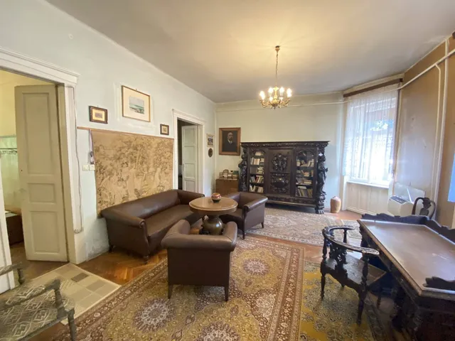 Eladó ház Vác, Belváros 131 nm